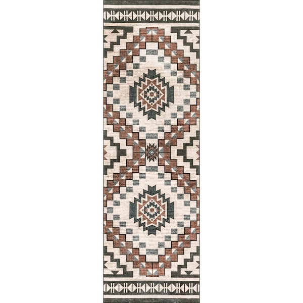 Leighton Machine Washable Southwestern Medallion Area Rug 2ft 6in X 10ft